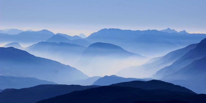 从静态加速到智能边缘：CDN演进如何重塑电商安全与数字营销策略