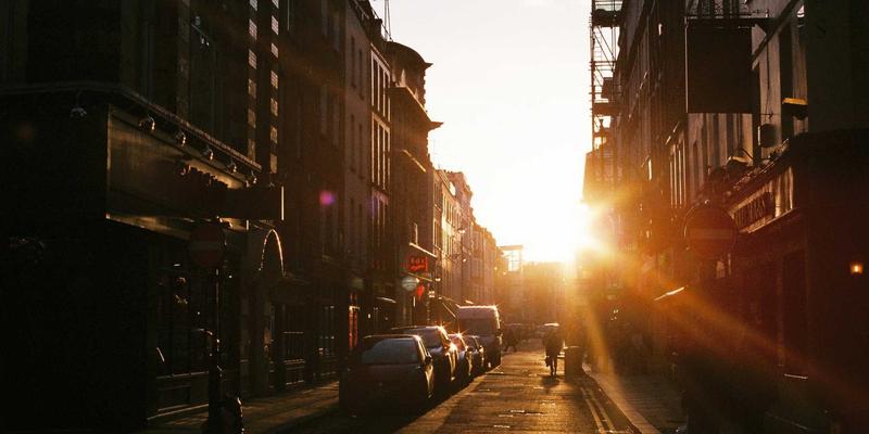 软件定义广域网如何赋能全球化电商：数字营销、多分支协同与网络安全成本优化